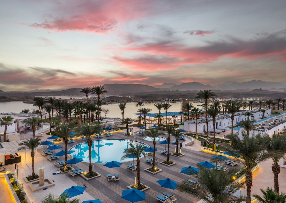 

Bari - Sharm El Sheikh, Mar Rosso - Albatros Sharm Resort - By Pickalbatros