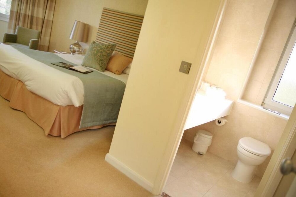 

Roma - Winchester - Marwell Hotel - A Bespoke Hotel
