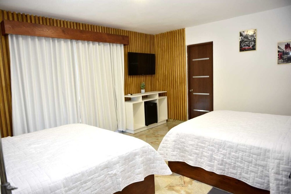 

Torino - La Romana - Halibut Hotel