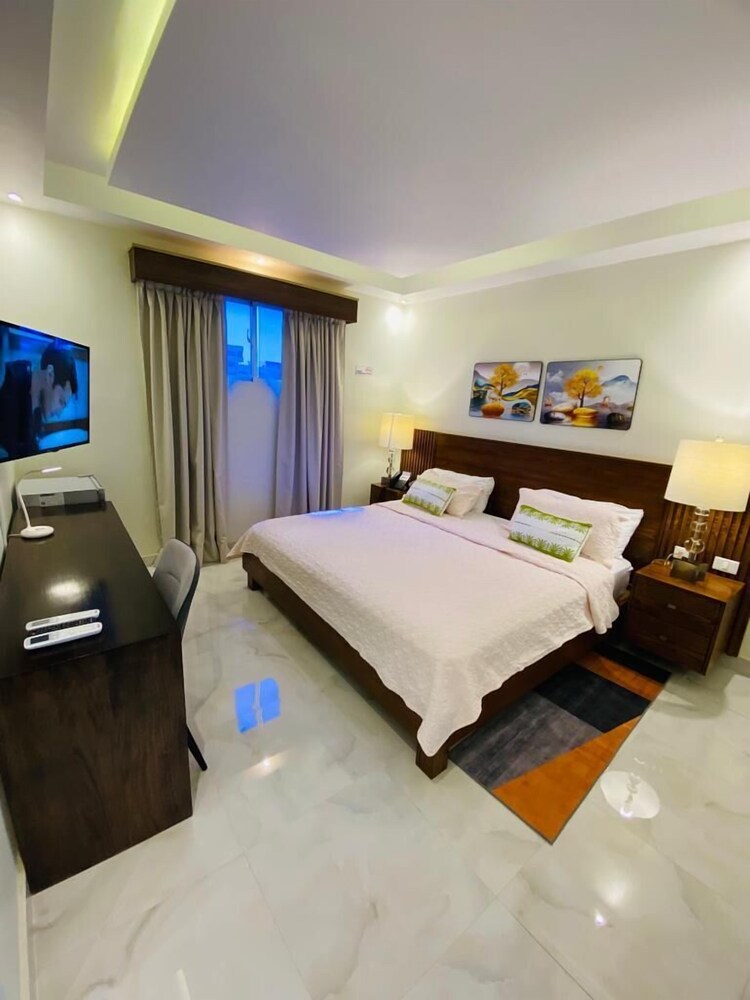 

Bologna - La Romana - Halibut Hotel