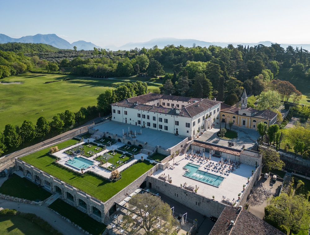 

Napoli - Desenzano del Garda - QC Termegarda Spa & Golf Resort