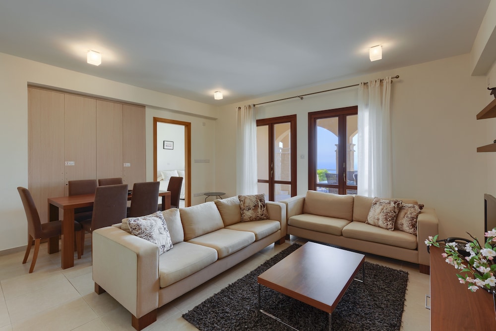 

Catania - Kouklia - Aphrodite Hills Rentals - Apartments