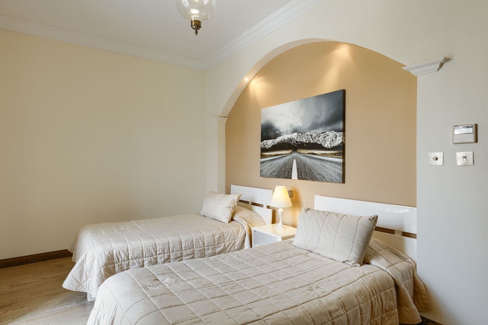 

Bari - Kouklia - Aphrodite Hills Rentals - Apartments