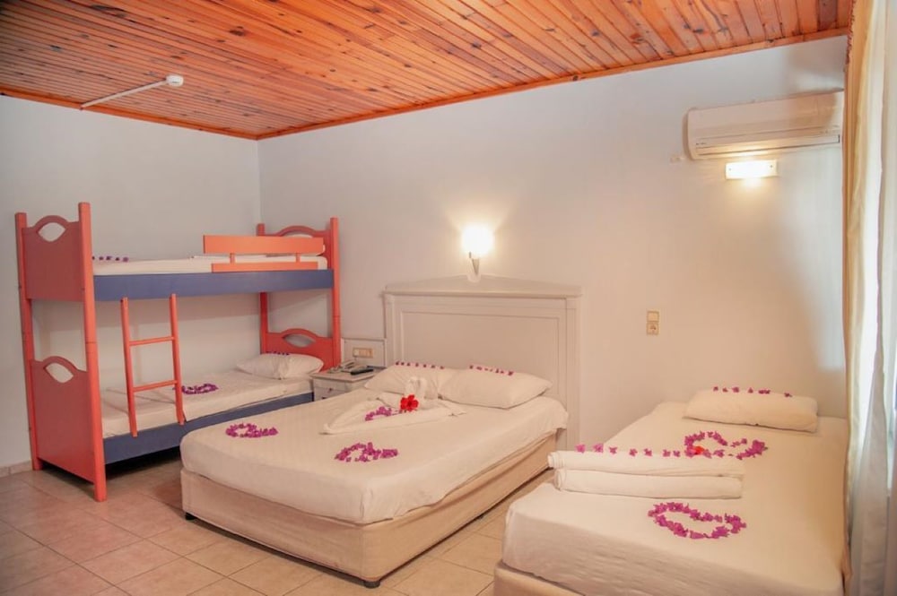 

Milano - Avsallar - Grand Bahama Beach Hotel