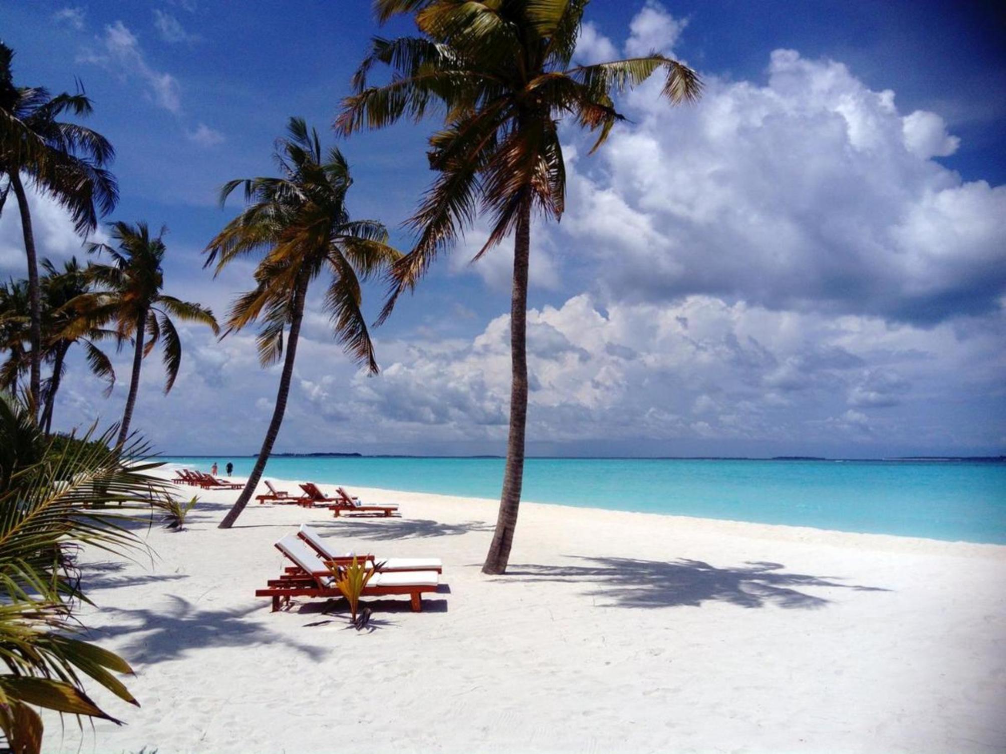 

Catania - Atollo di Haa - Hondaafushi Island Resort