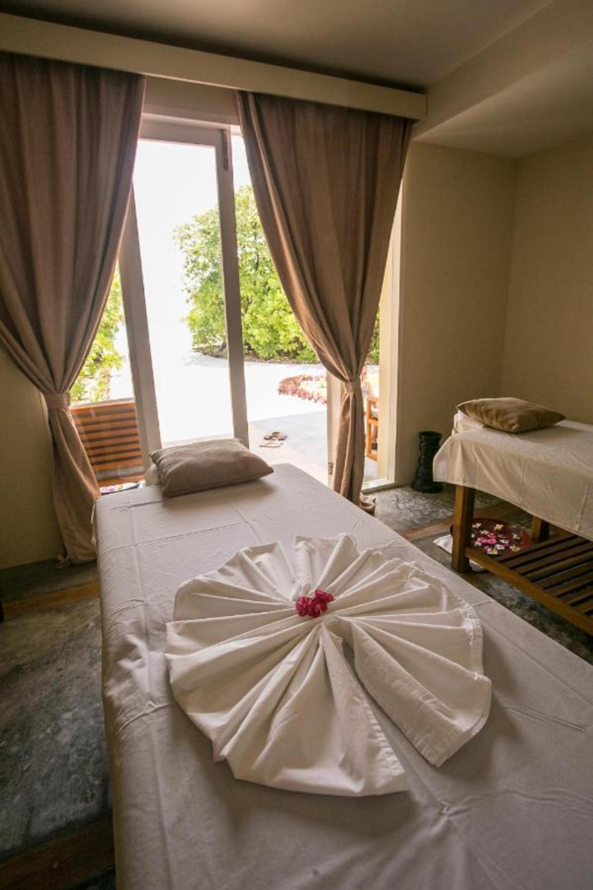 

Palermo - Atollo di Shaviyani - Hondaafushi Island Resort
