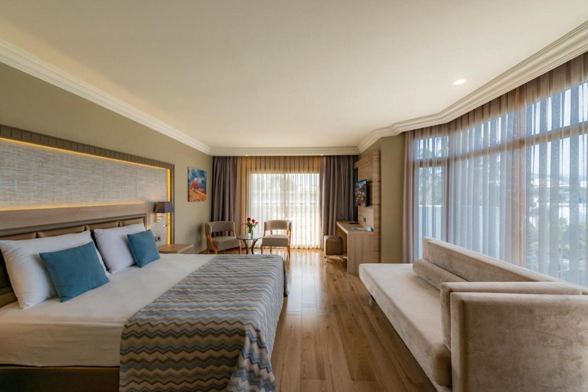 

Roma - Torba - Samara Hotel Bodrum Ultra All Inclusive