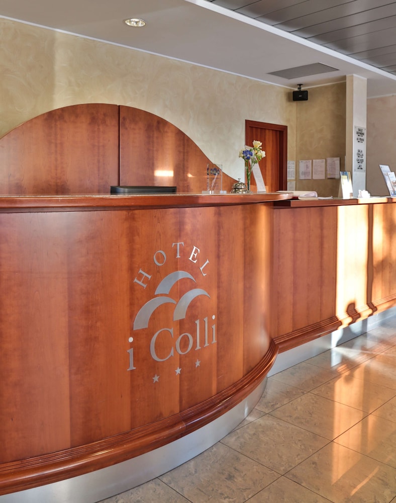 

Napoli - Macerata - Best Western Hotel I Colli