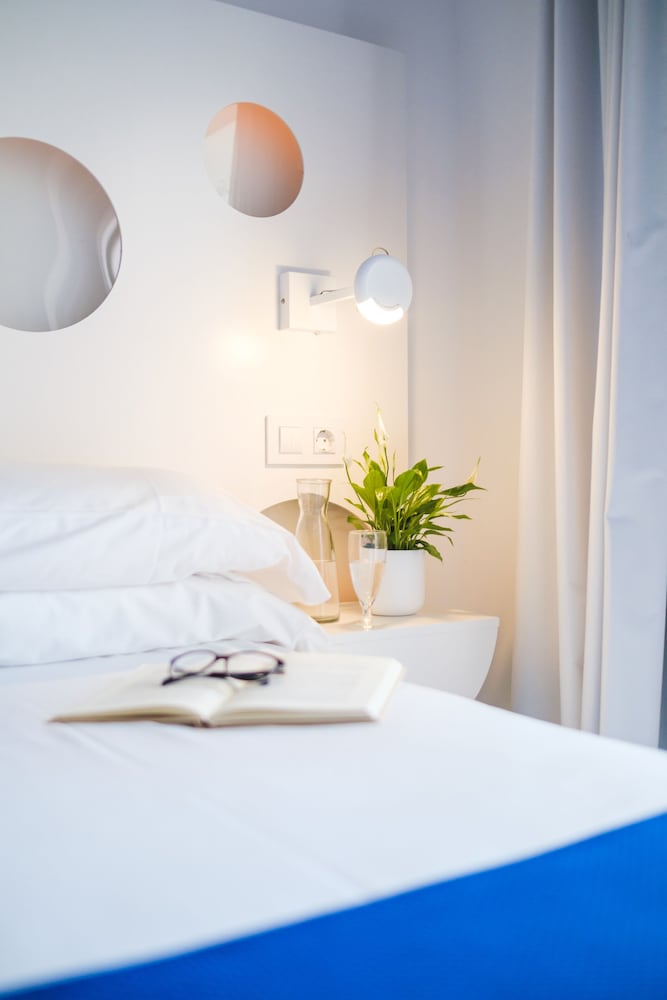 

Bologna - Canyamel - Hotel Triton Beach