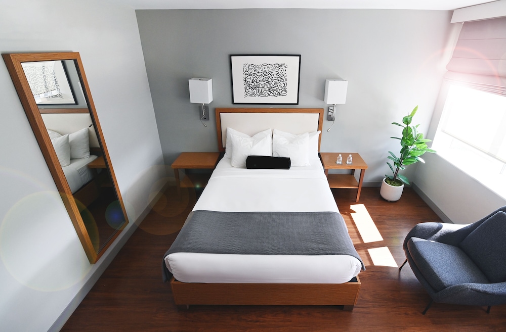 

Venezia - Bronx - Edge Hotel