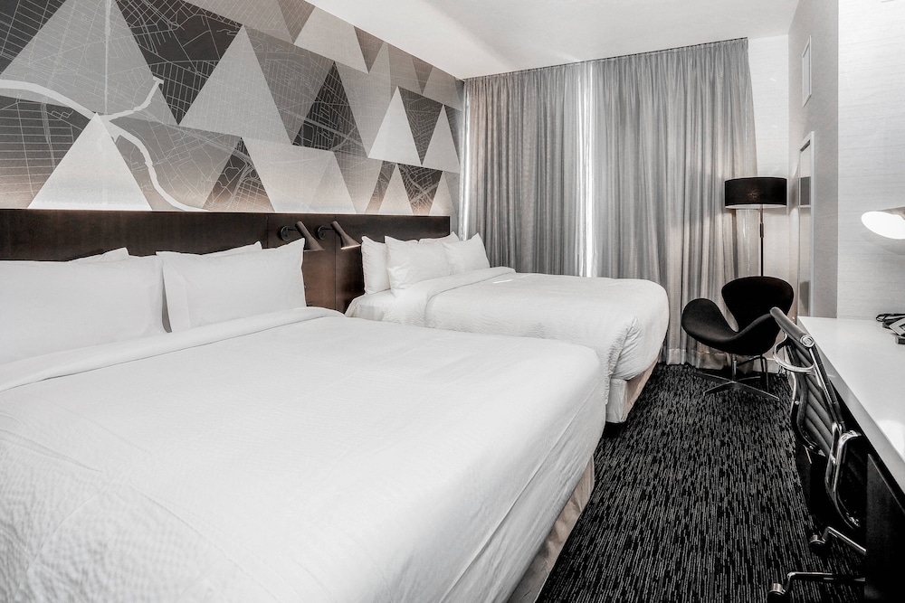 

Milano - Flushing - Courtyard by Marriott Long Island City/New York Manhattan View