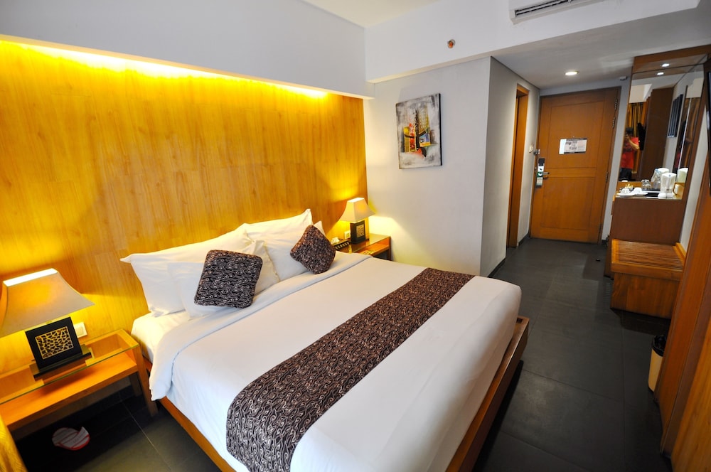 

Napoli - Legian Beach - Ping Hotel Seminyak