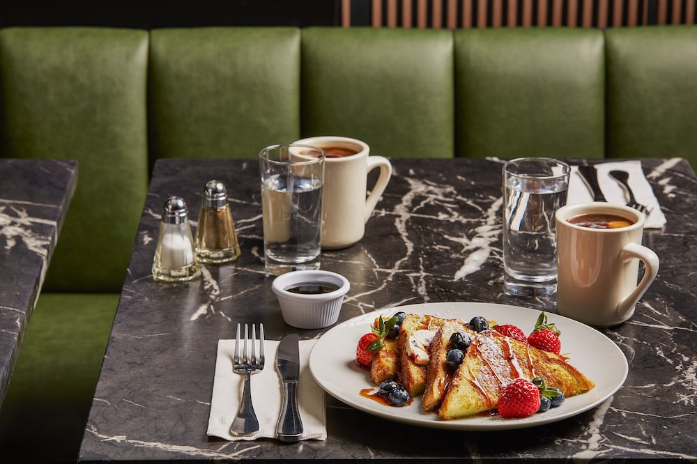 

Bari - Brooklyn (NY) - Hotel Indigo NYC FINANCIAL DISTRICT