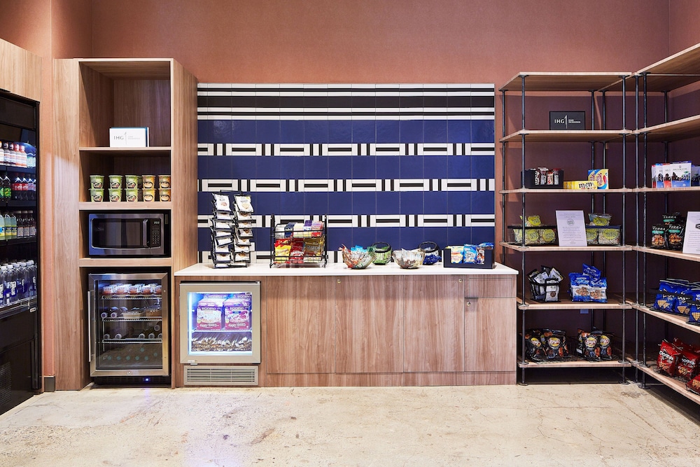 

Lamezia Terme - Brooklyn (NY) - Hotel Indigo NYC FINANCIAL DISTRICT