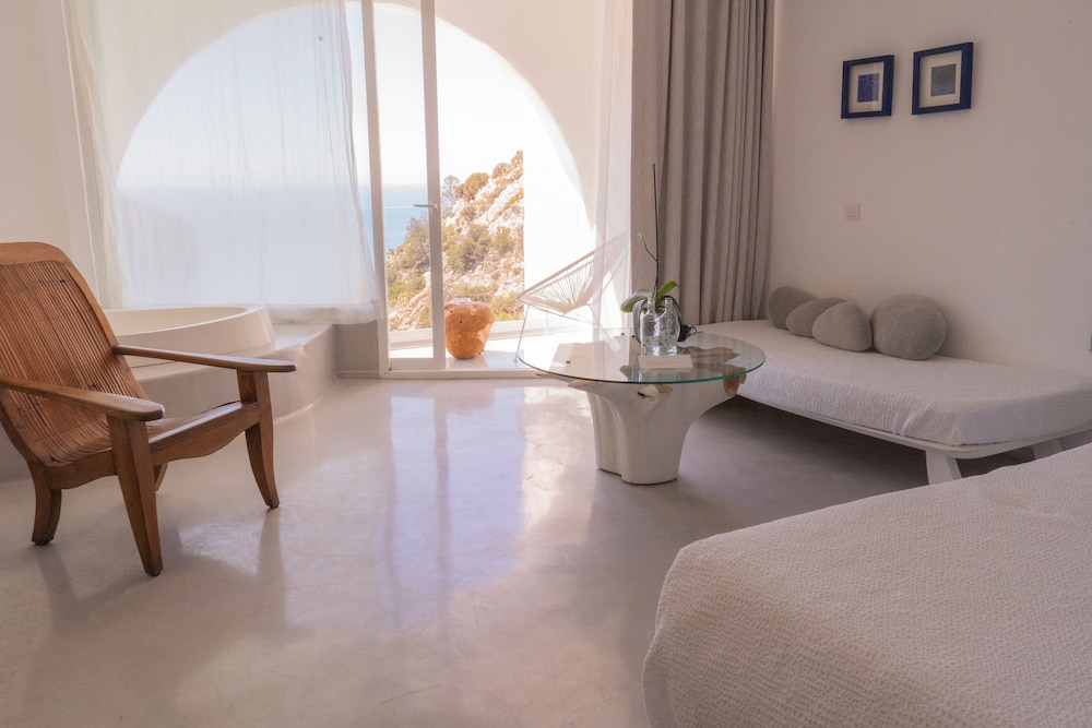 

Verona - Puerto de San Miguel - Hacienda Na Xamena, Ibiza
