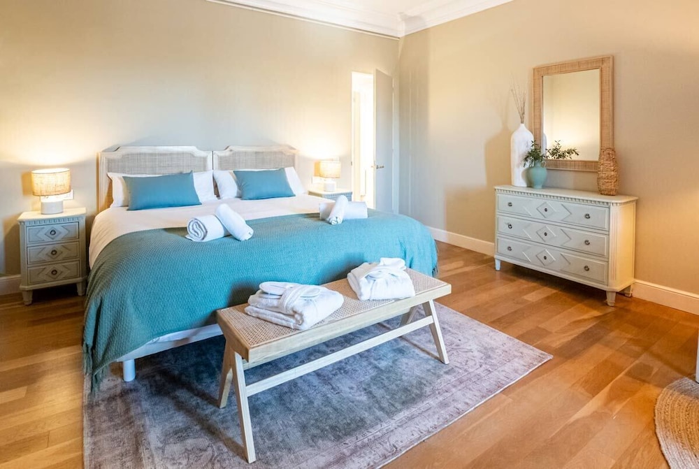 

Bari - Avinyó Nou - Hotel Font de la Canya