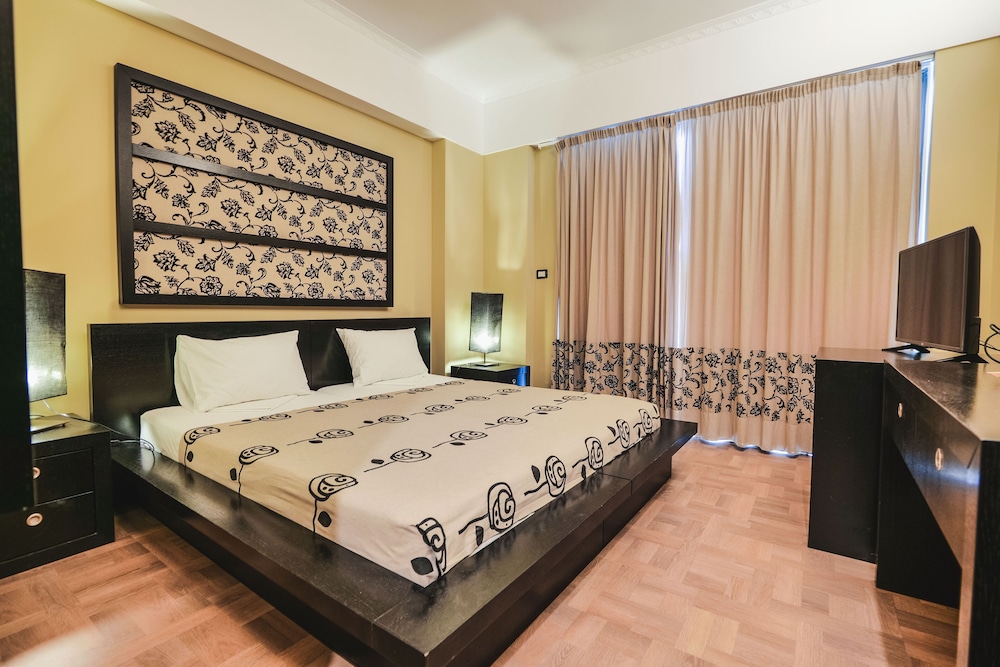 

Torino - Himarë - Rapos Resort Hotel