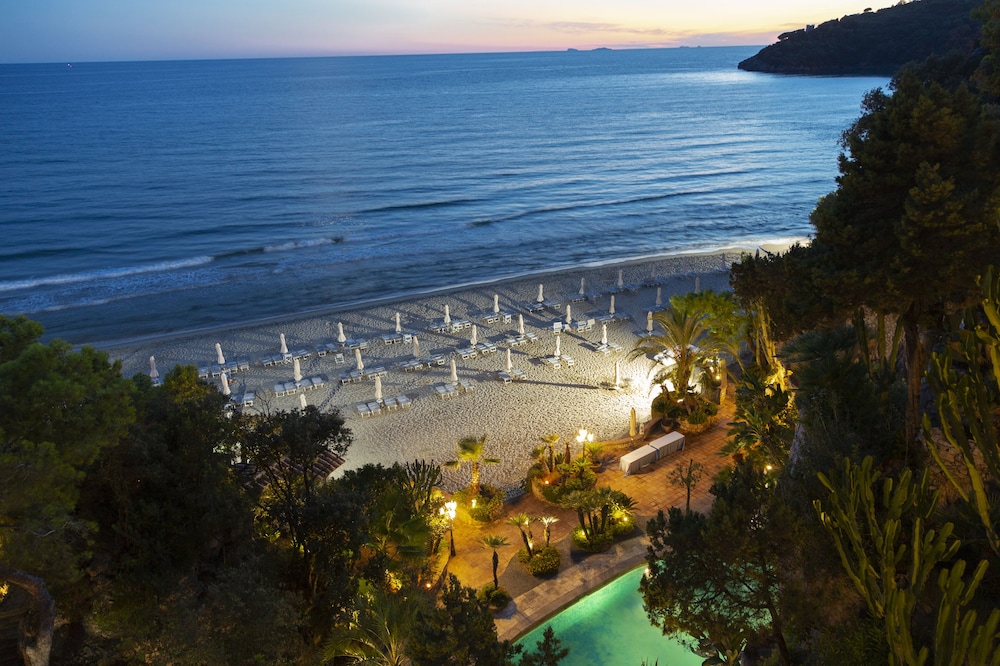 

Roma - Sperlonga - Aeneas' Landing Resort