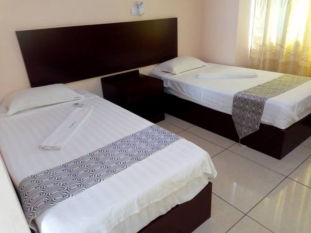 

Roma - Mombasa - Louis Montfort Grand Resort - Mombasa