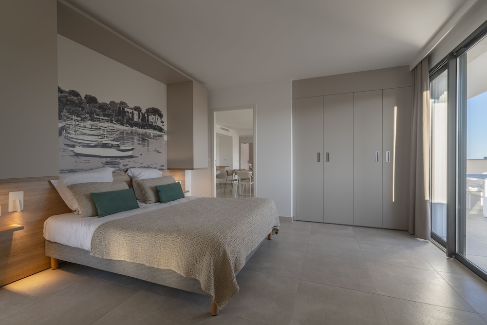 

Napoli - Cagnes-sur-Mer - Lagrange Apart'Hôtel Antibes Olympie