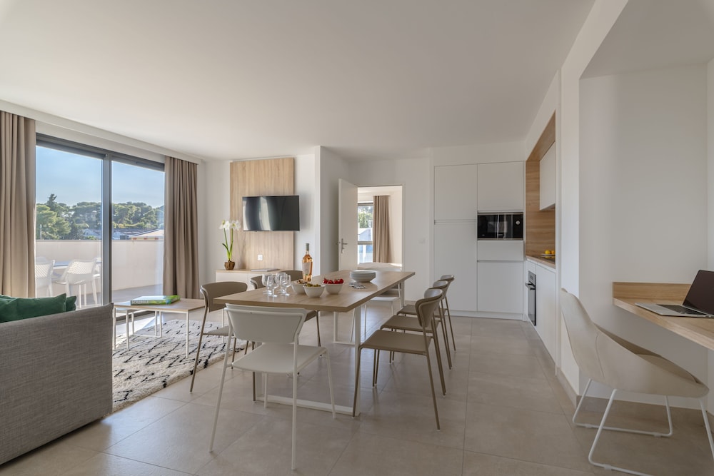 

Milano - Antibes - Juan Les Pins - Lagrange Apart'Hôtel Antibes Olympie