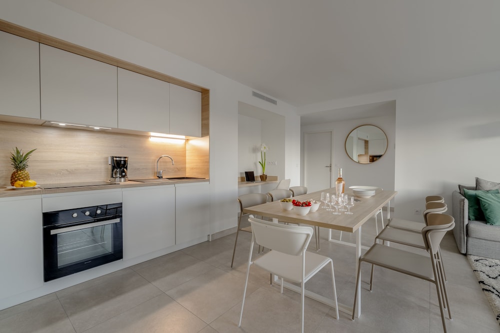 

Roma - Cagnes-sur-Mer - Lagrange Apart'Hôtel Antibes Olympie