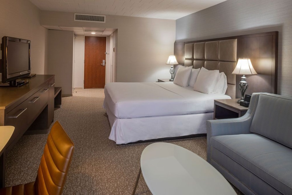 

Milano - Islandia - Radisson Hotel Hauppauge-Long Island