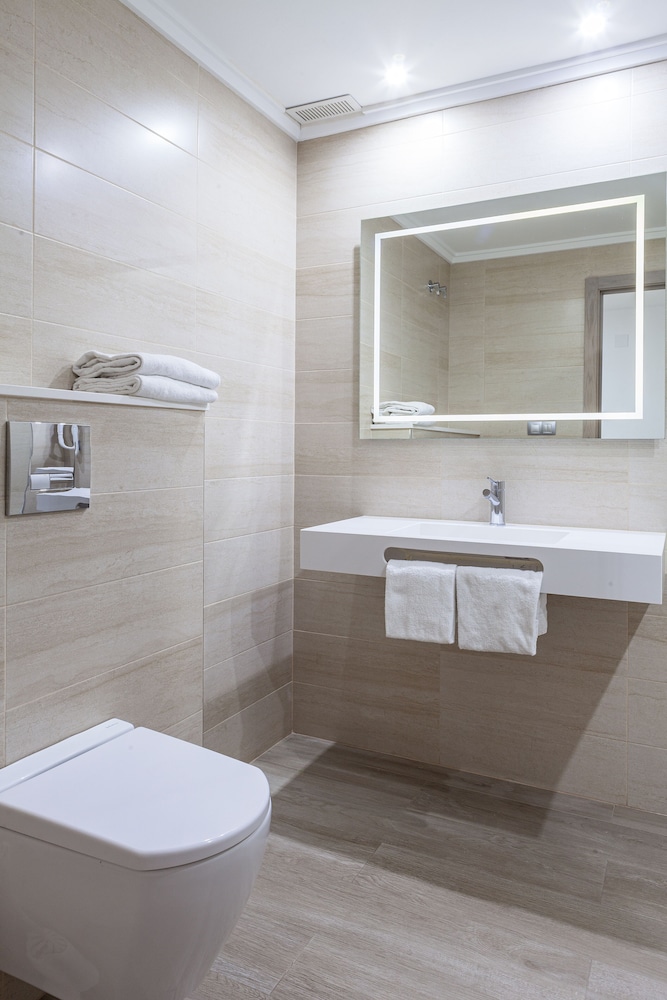

Milano - El Puig - Hotel Olympia Ronda II
