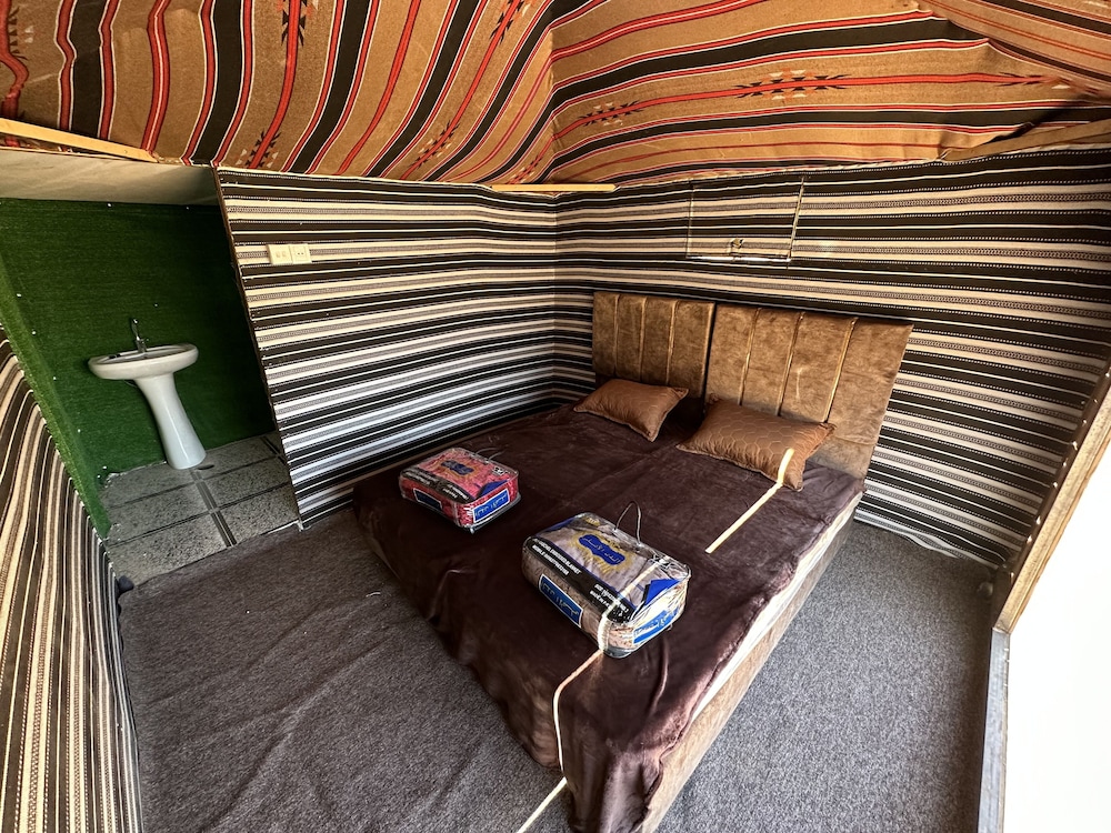 

Verona - Wadi Rum - rum road camp