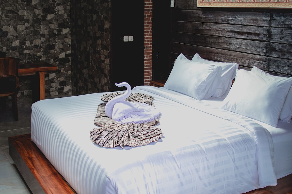 

Bari - Ketewel - Sri Abi Ratu Villas