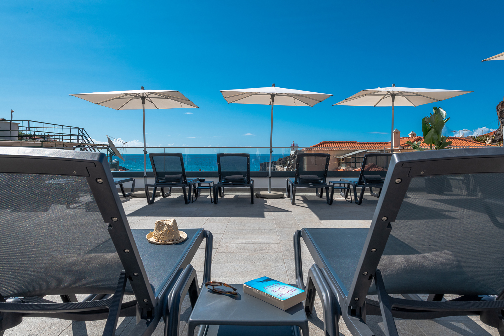 

Roma - Curral das Freiras - Pestana Fisherman Village