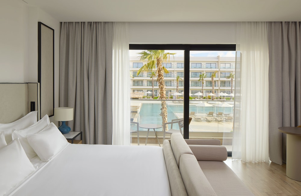 

Milano - Plazhi San Pietro - Melia Durres Albania