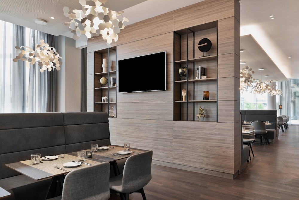 

Roma - Garching bei München - Courtyard by Marriott Munich Garching