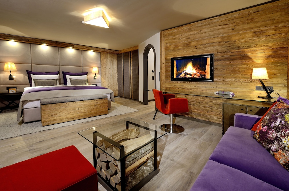 

Roma - Saalbach - eva,VILLAGE