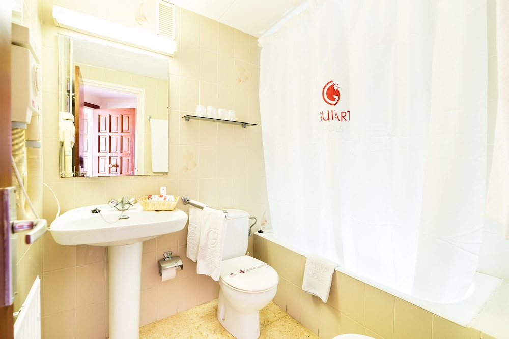 

Lamezia Terme - Costa Brava, Spagna - Apartamentos Guitart