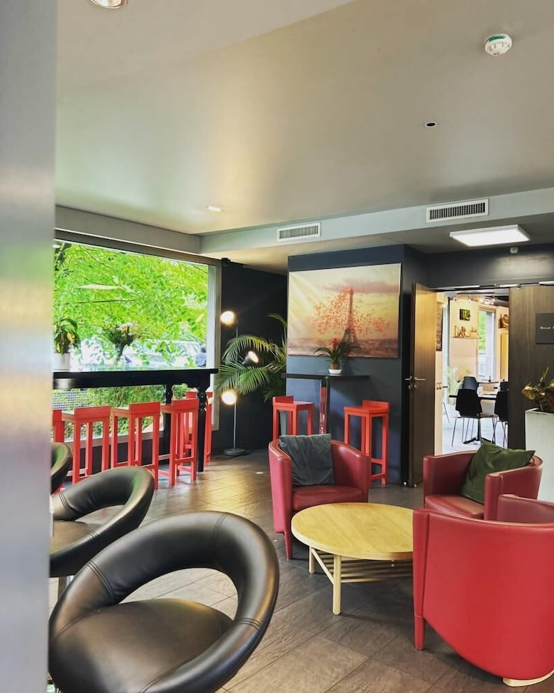 

Bologna - Le Mesnil-Amelot - Standing Hotel Suites by Actisource