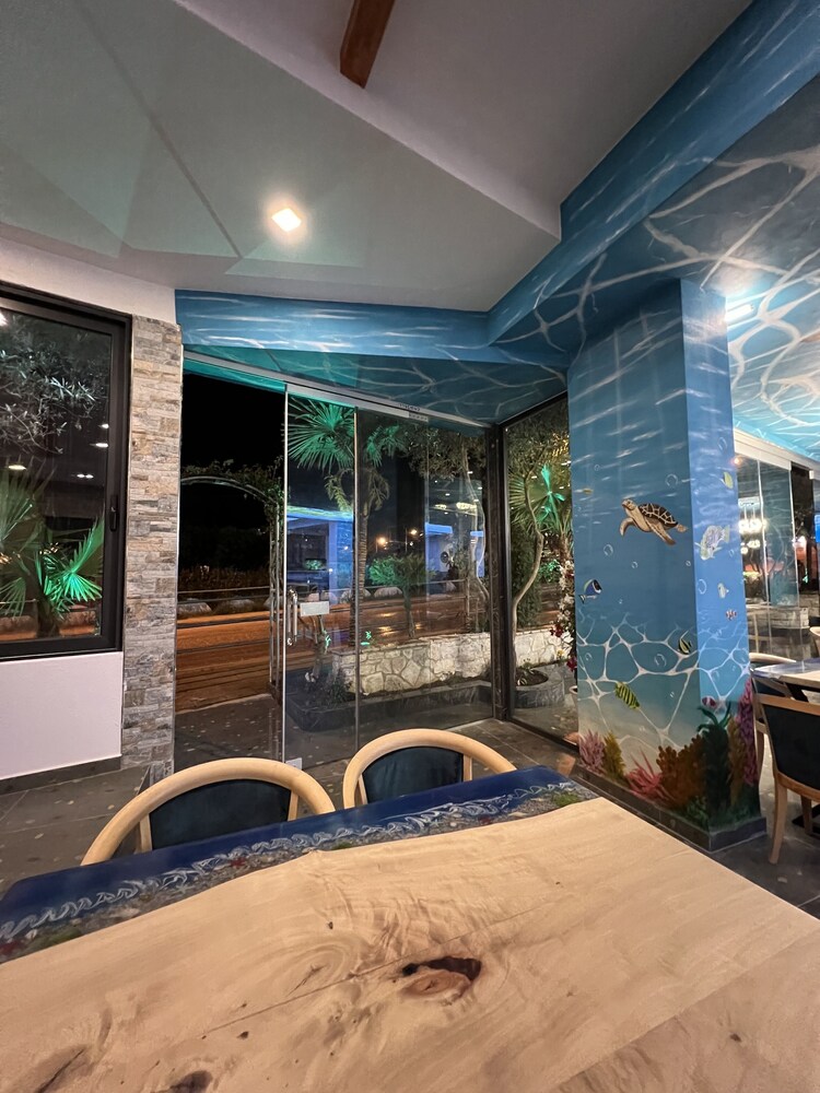 

Torino - Ksamil - Ilio Boutique Hotel