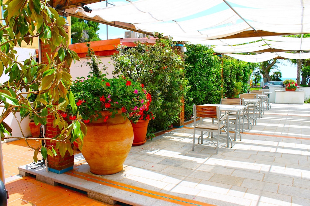 

Roma - Sapri - Hotel Pisacane