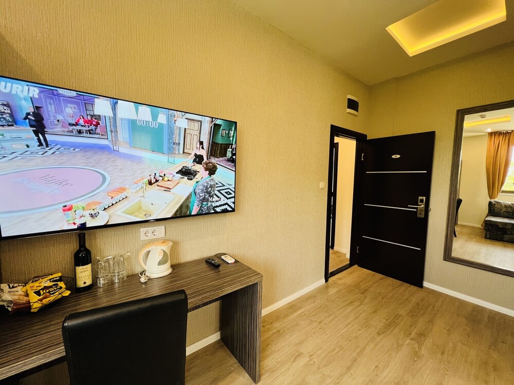 

Roma - Belgrado - Side One Design Hotel Garni