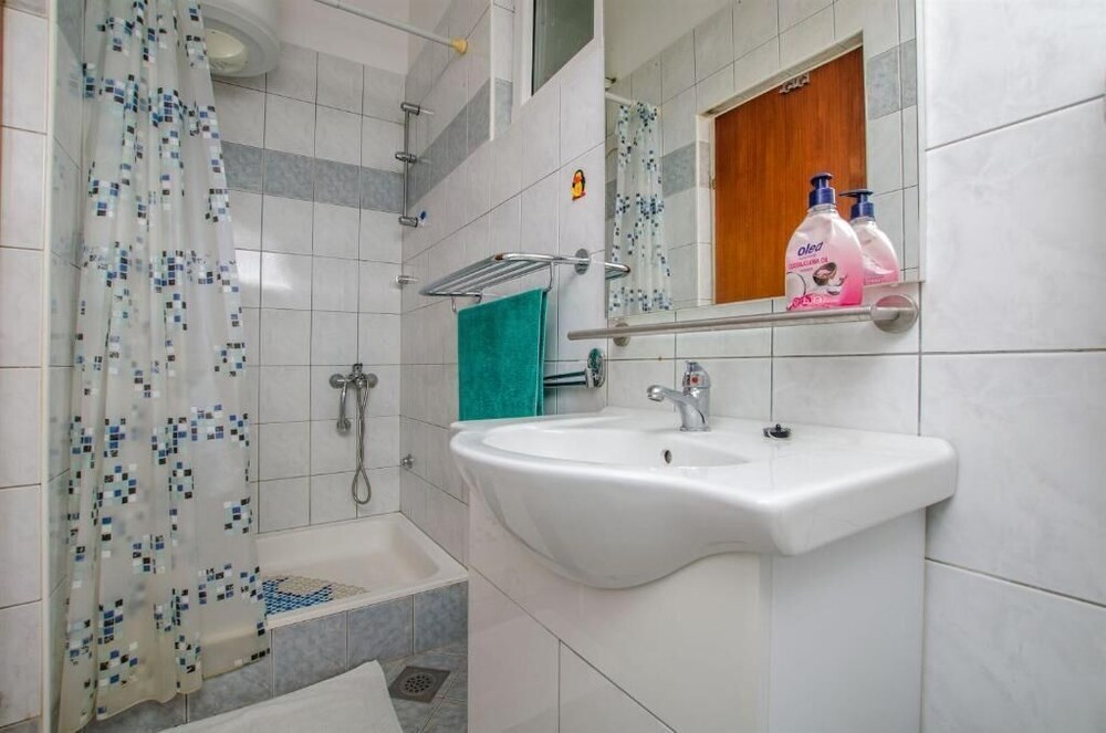 

Napoli - Omiš - Apartments Zdenka