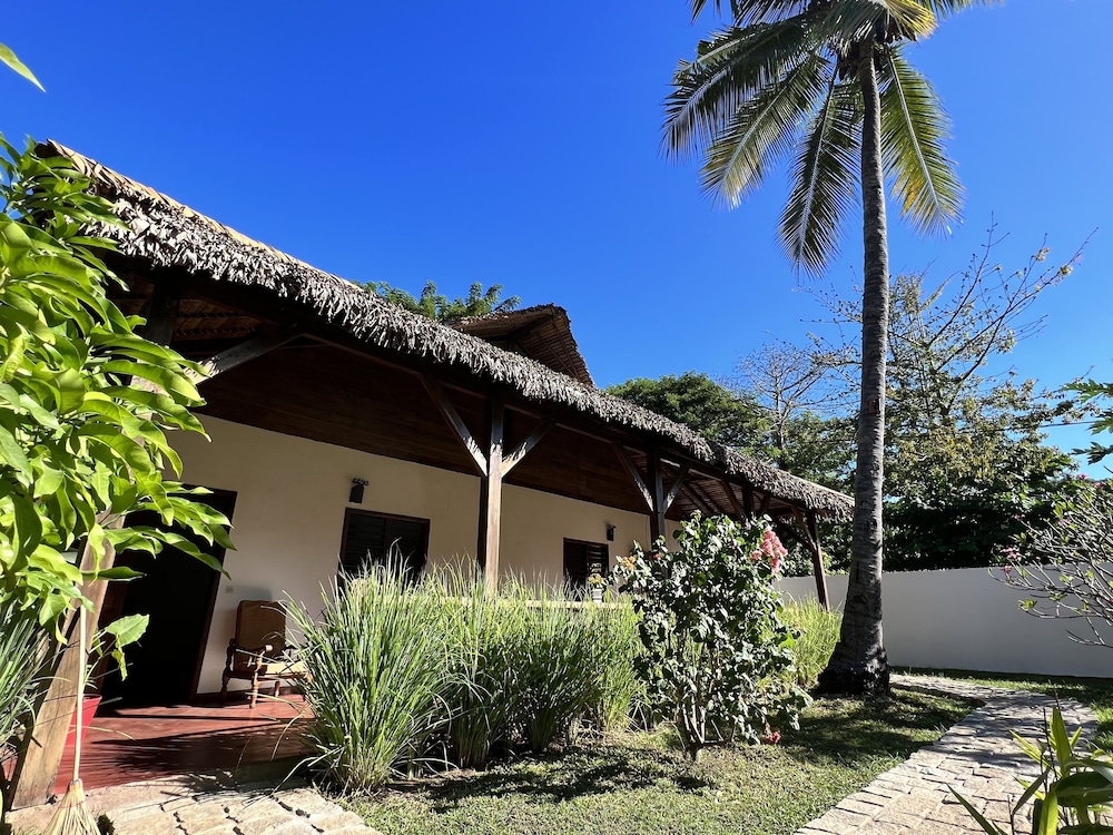 

Milano - Madagascar - Natshi Lodge