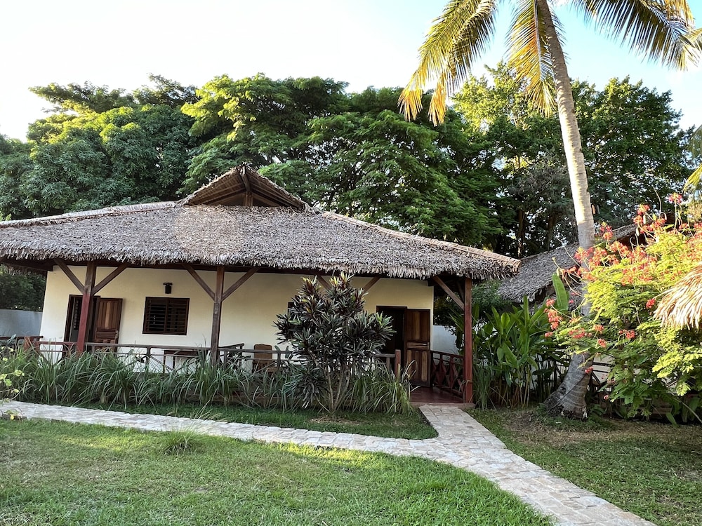 

Roma - Nosy Be - Natshi Lodge