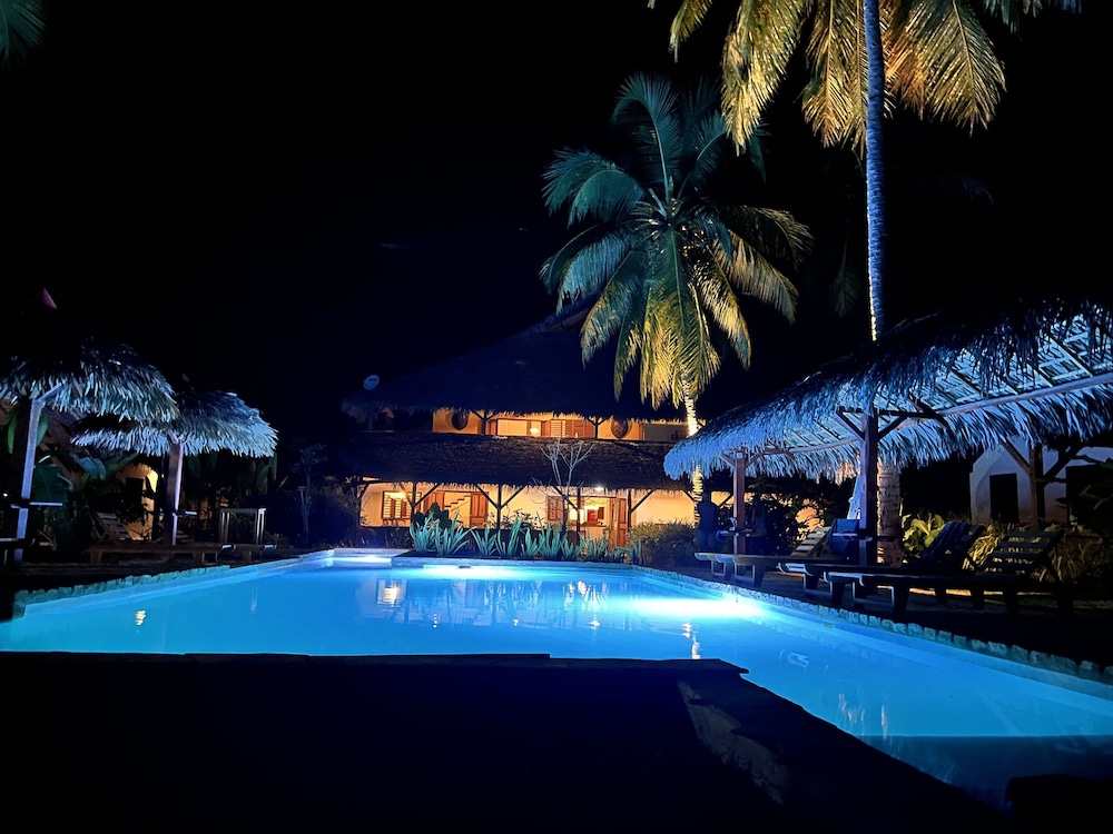

Milano - Madagascar - Natshi Lodge