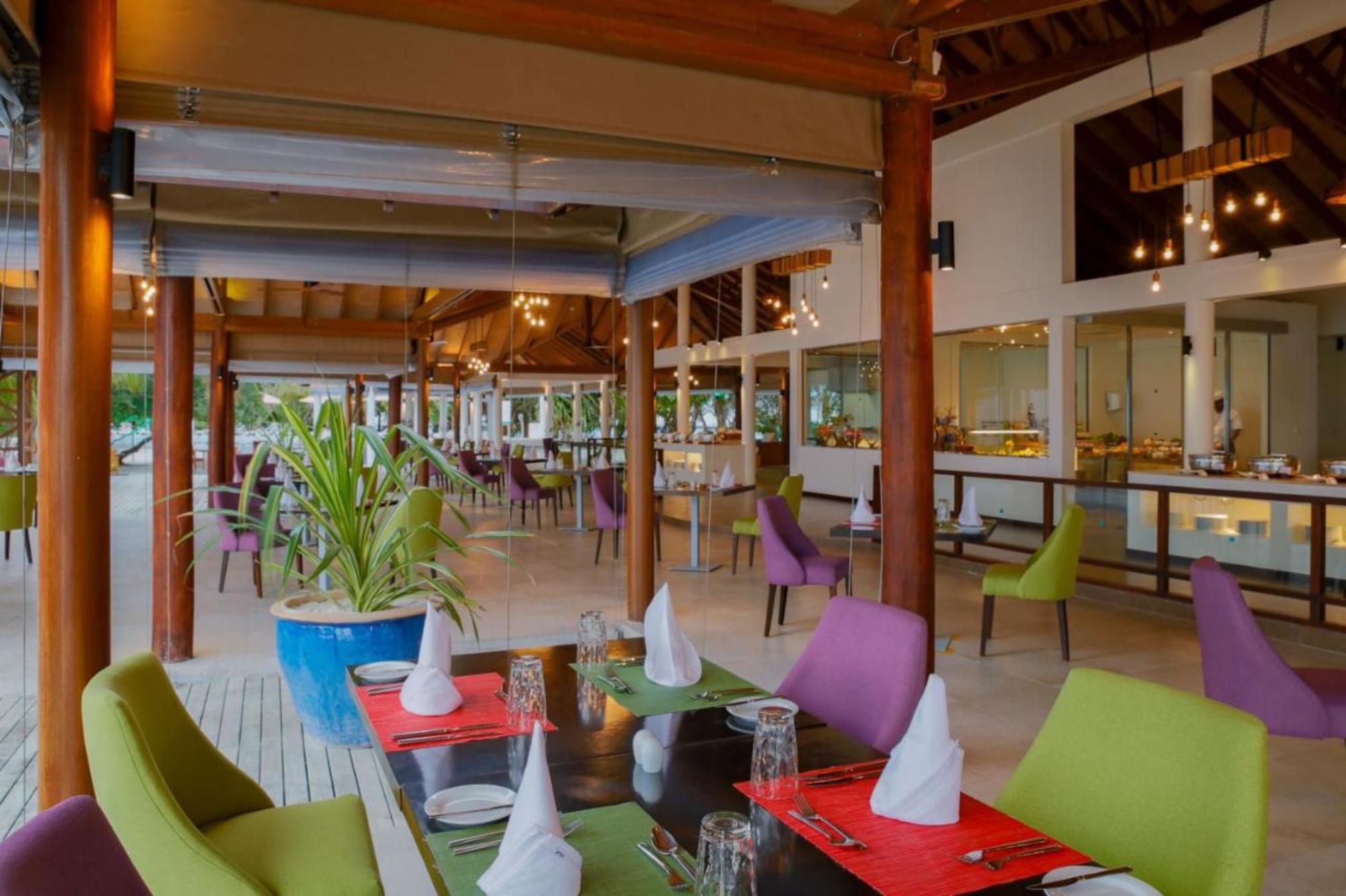

Roma - Himmafushi - Cinnamon Dhonveli Maldives