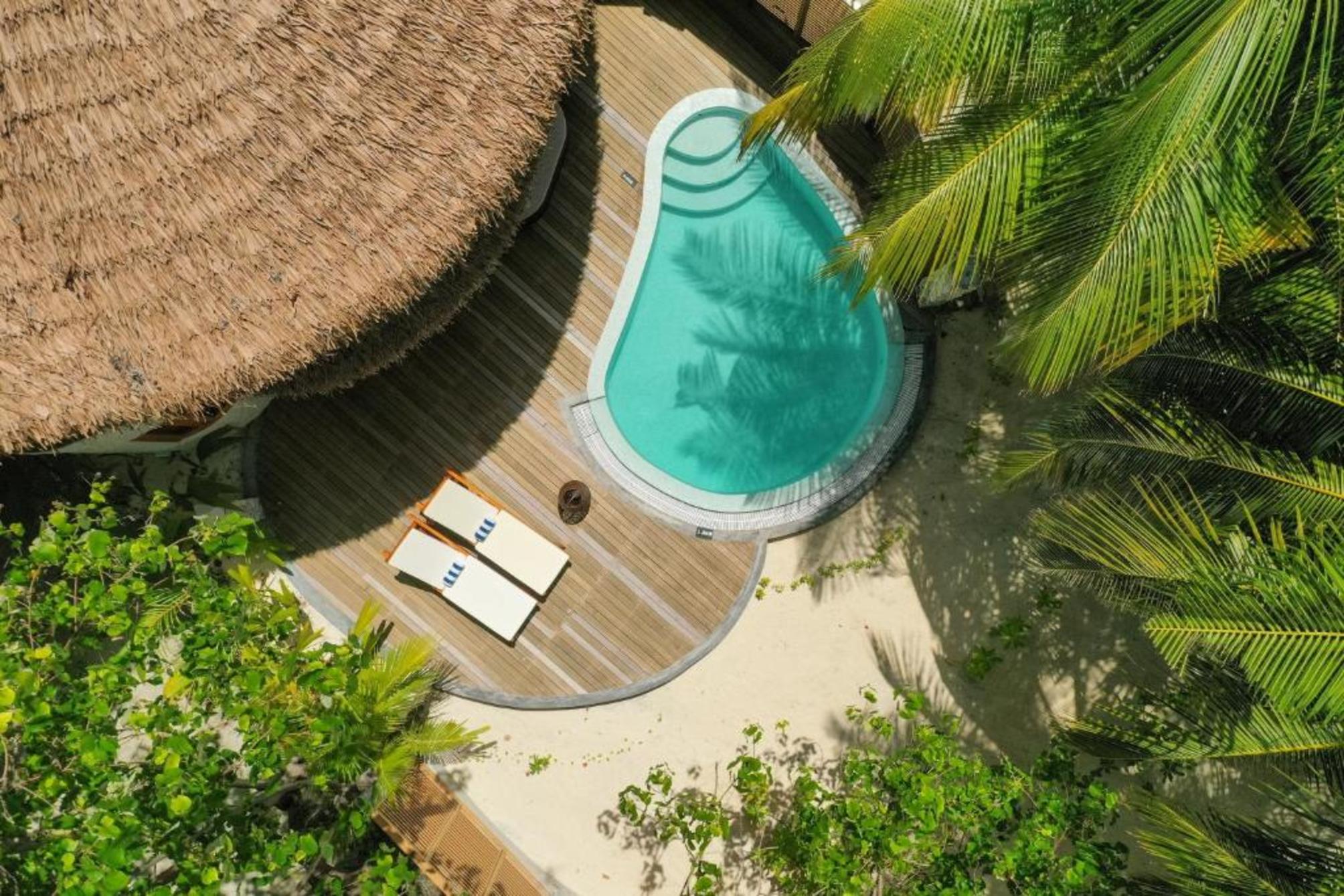 

Roma - Himmafushi - Cinnamon Dhonveli Maldives