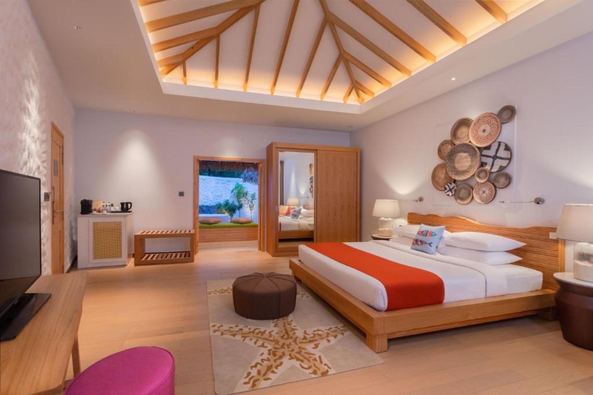

Roma - Himmafushi - Cinnamon Dhonveli Maldives