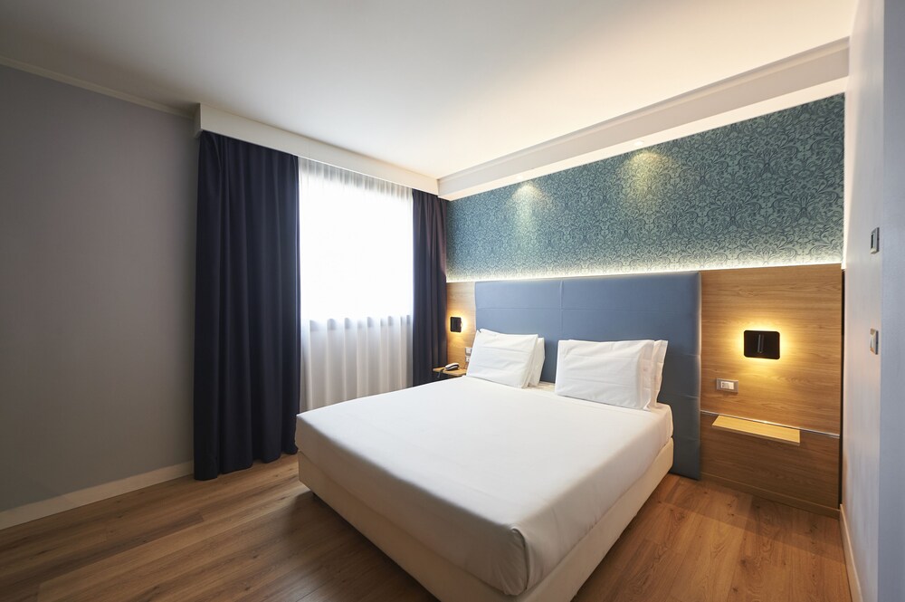 

Verona - Milano - Neo Hotel