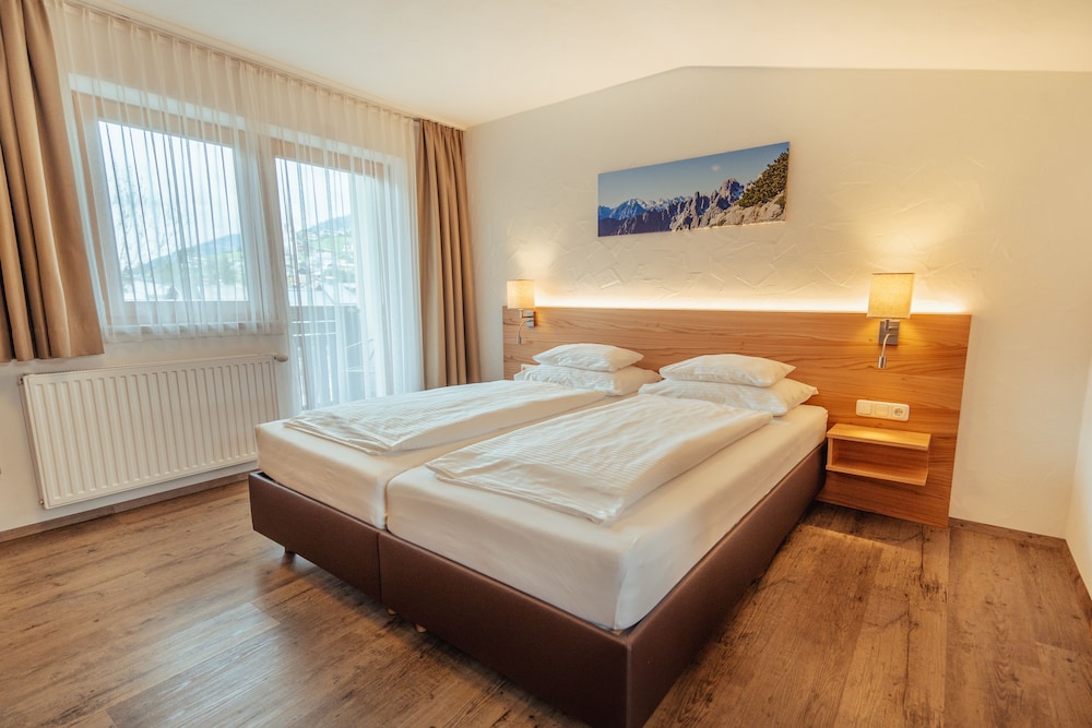 

Napoli - Sesto - Hotel Gesser