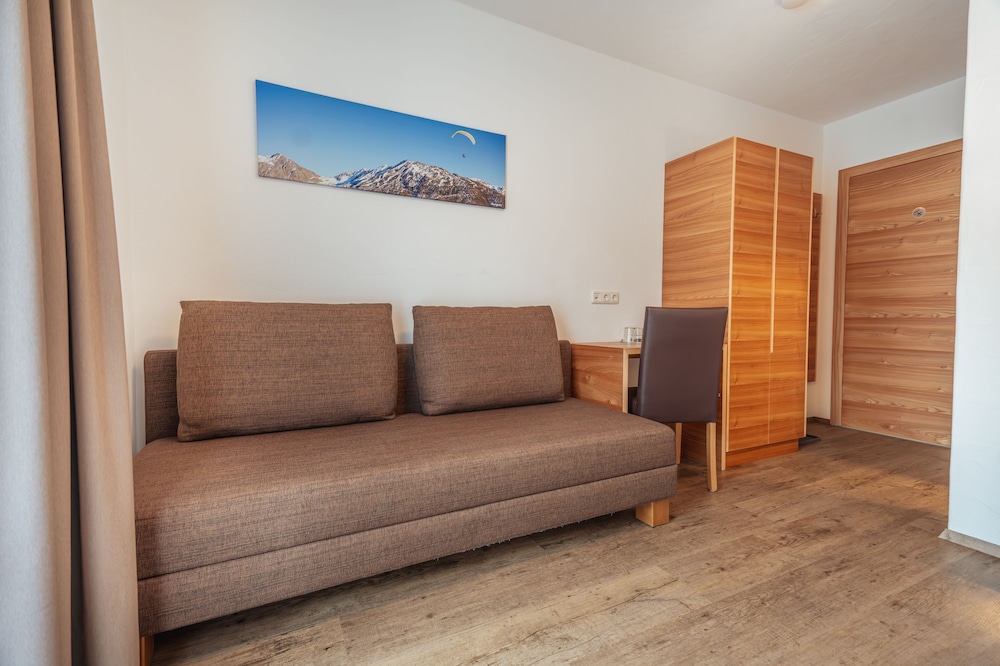 

Olbia - Sesto - Hotel Gesser