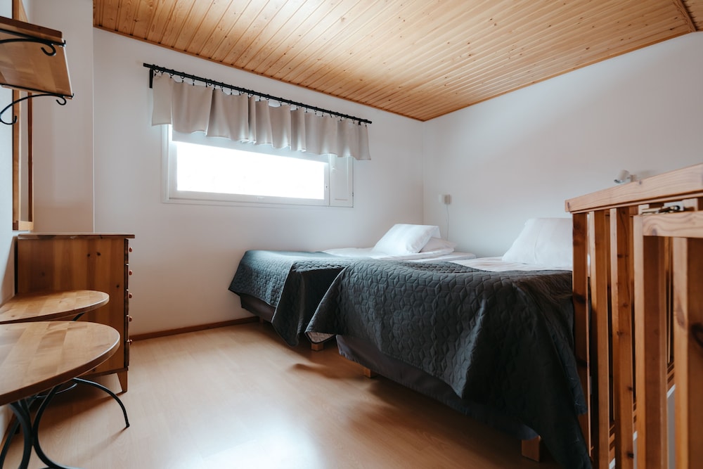 

Roma - Levi - Lapland Hotels Sirkantähti